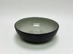 黑瓷小碗